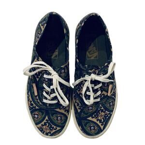 Vans | California Off the Wall women's boho patterned size 6 1/2
